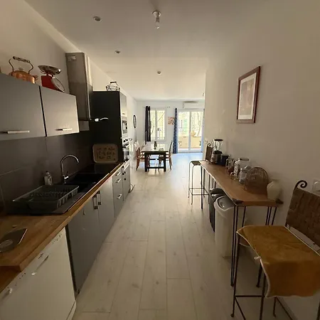 Apartment A Proche De Toutes Commodites